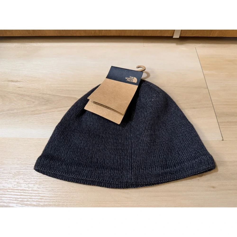 The North Face Jim Beanie Black Heather Kids Large Blend Fleece Lined Skull Cap